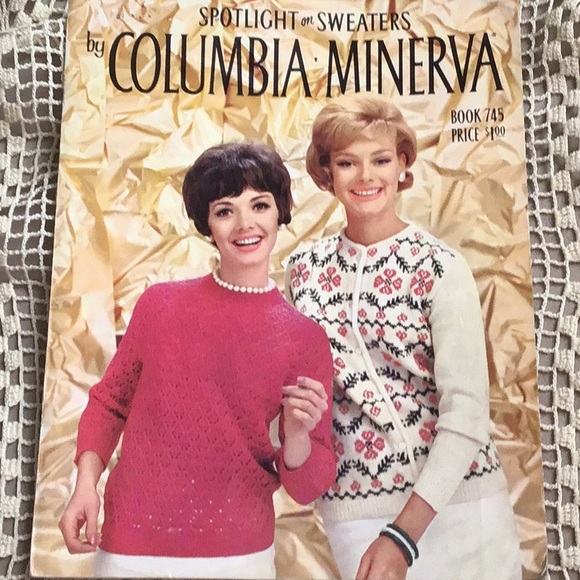 Knitting book by Columbia-Minerva Vintage - Picture 1 of 4
